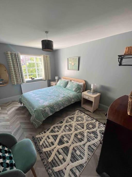 Spacious Semi-Detached Southsea House, Free Parking On Drive Portsmouth Luaran gambar