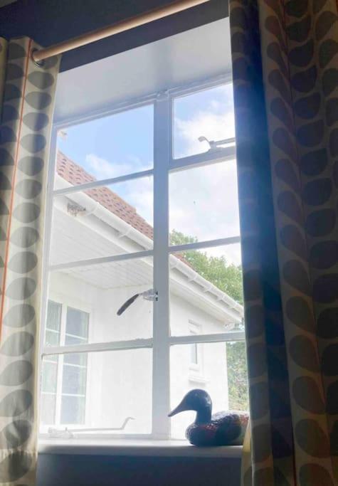 Spacious Semi-Detached Southsea House, Free Parking On Drive Portsmouth Luaran gambar